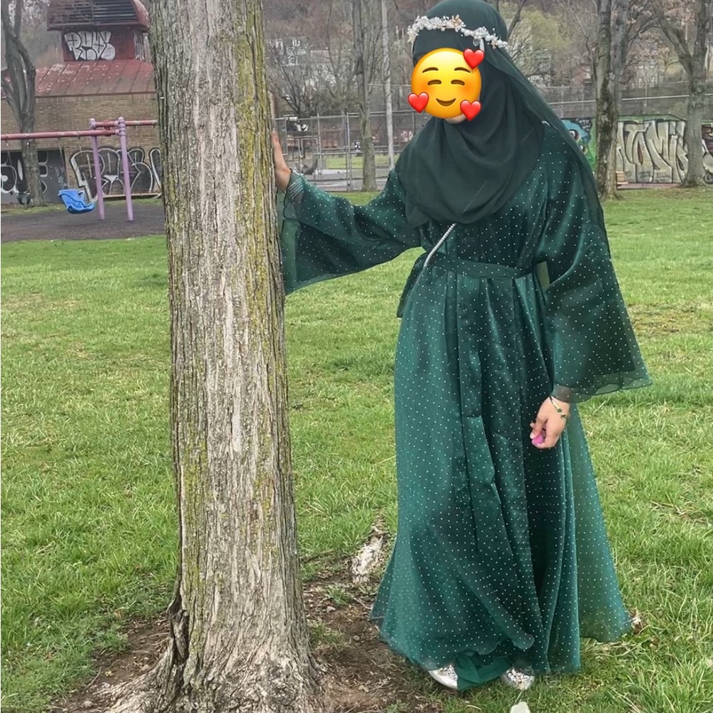 Elegant Green Dress with Hijab